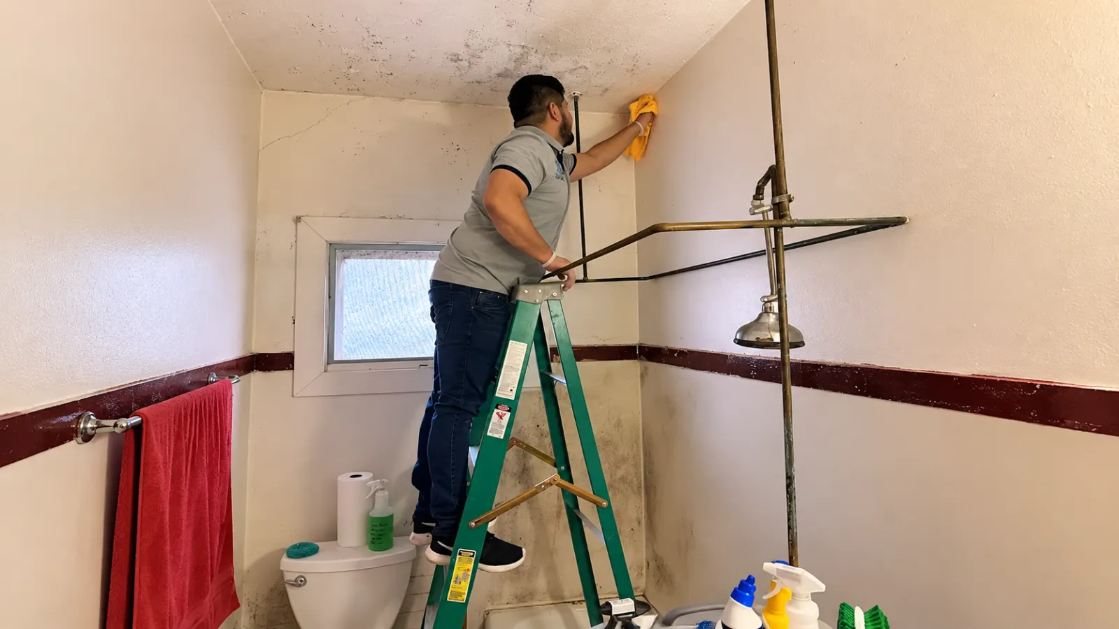 Leskuin Cleaning LLC post construction cleaning